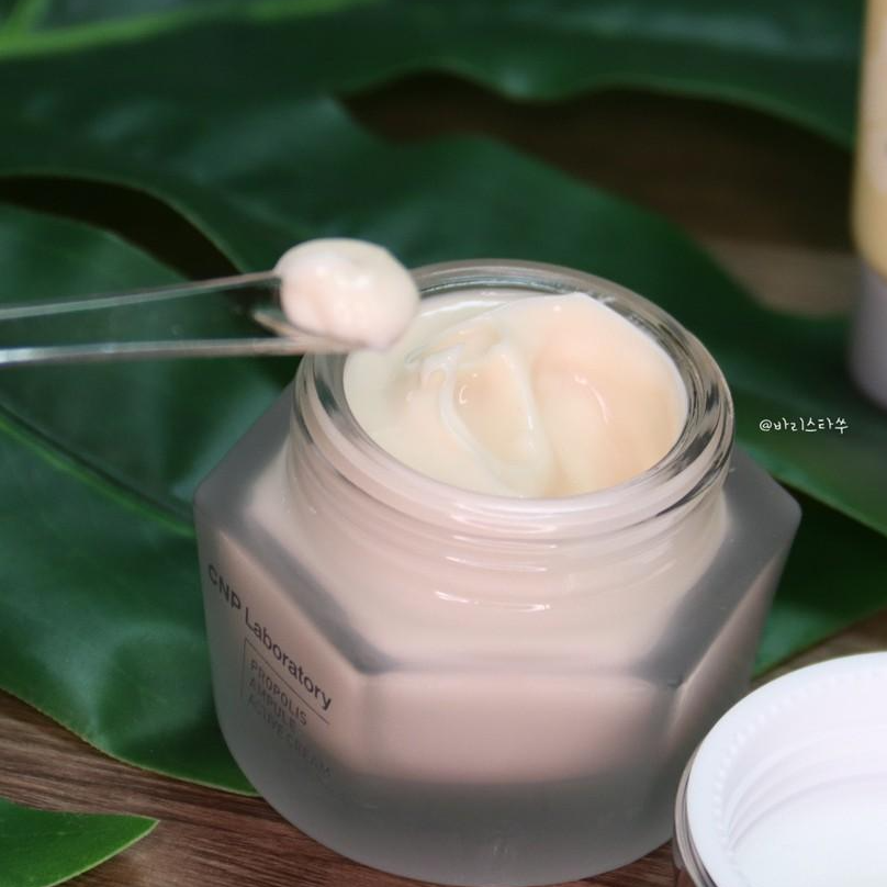 Kem dưỡng keo ong tái tạo phục hồi da CNP Laboratory Propolis Active Cream 50ml