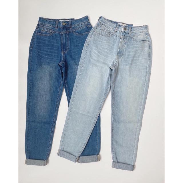 Quần momjeans trơn lưng cao qua rốn