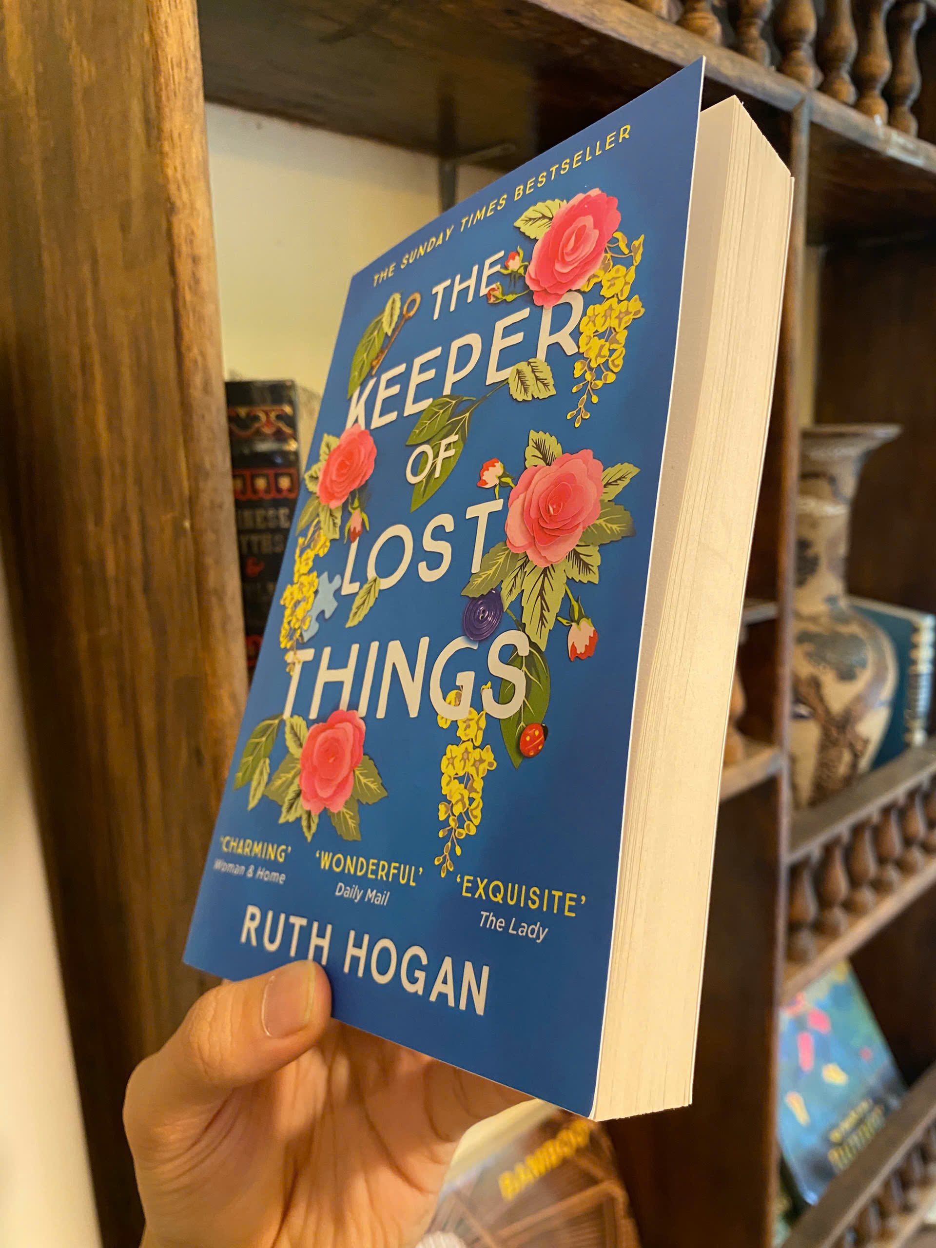 Sách - The Keeper of Lost Things by Ruth Hogan | Winner - Bestseller Romance English Book