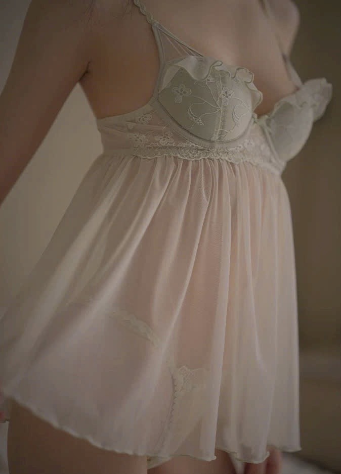 Váy Ngủ Ren Bèo Nữ Tính