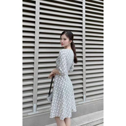 ĐẦM LỤA HOA ĐÍNH HOA HỒNG TRÊN VAI