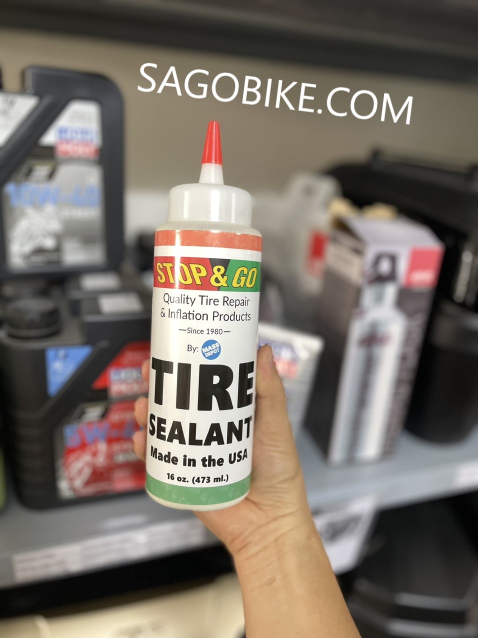 Chai vá lốp Stop&amp;go / Keo tự vá lốp Stop và go / Chai keo tự vá lốp Stop and go hàng chính hãng, nhập khẩu Mỹ