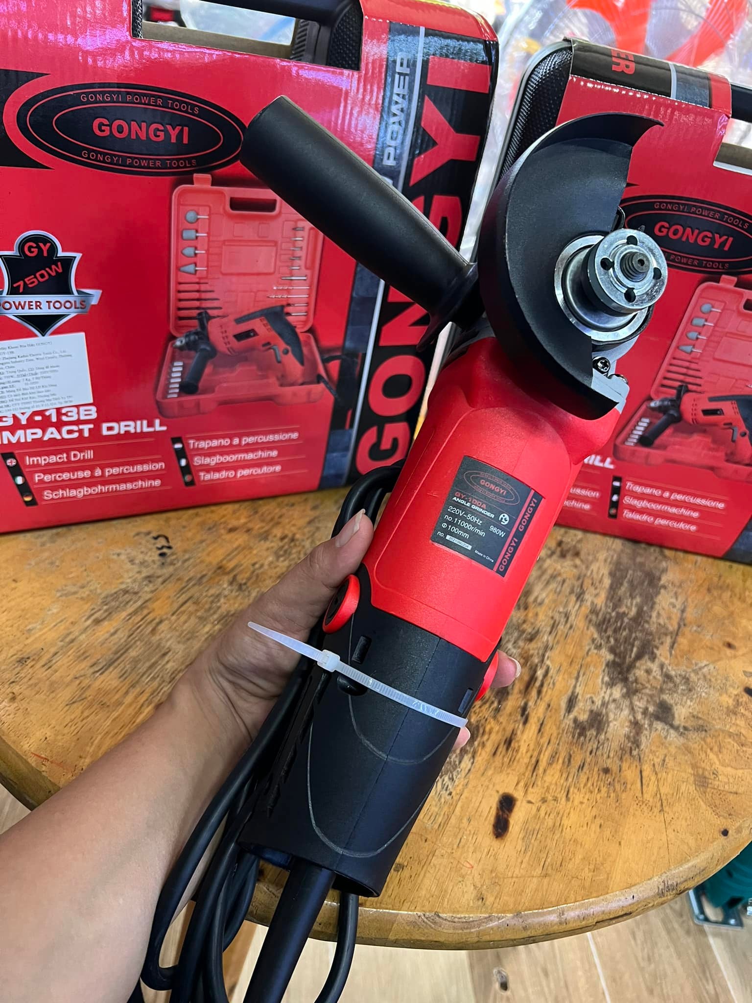 MÁY MÀI GÓC 100MM 980W GONGYI GY-100A- HÀNG CHÍNH HÃNG