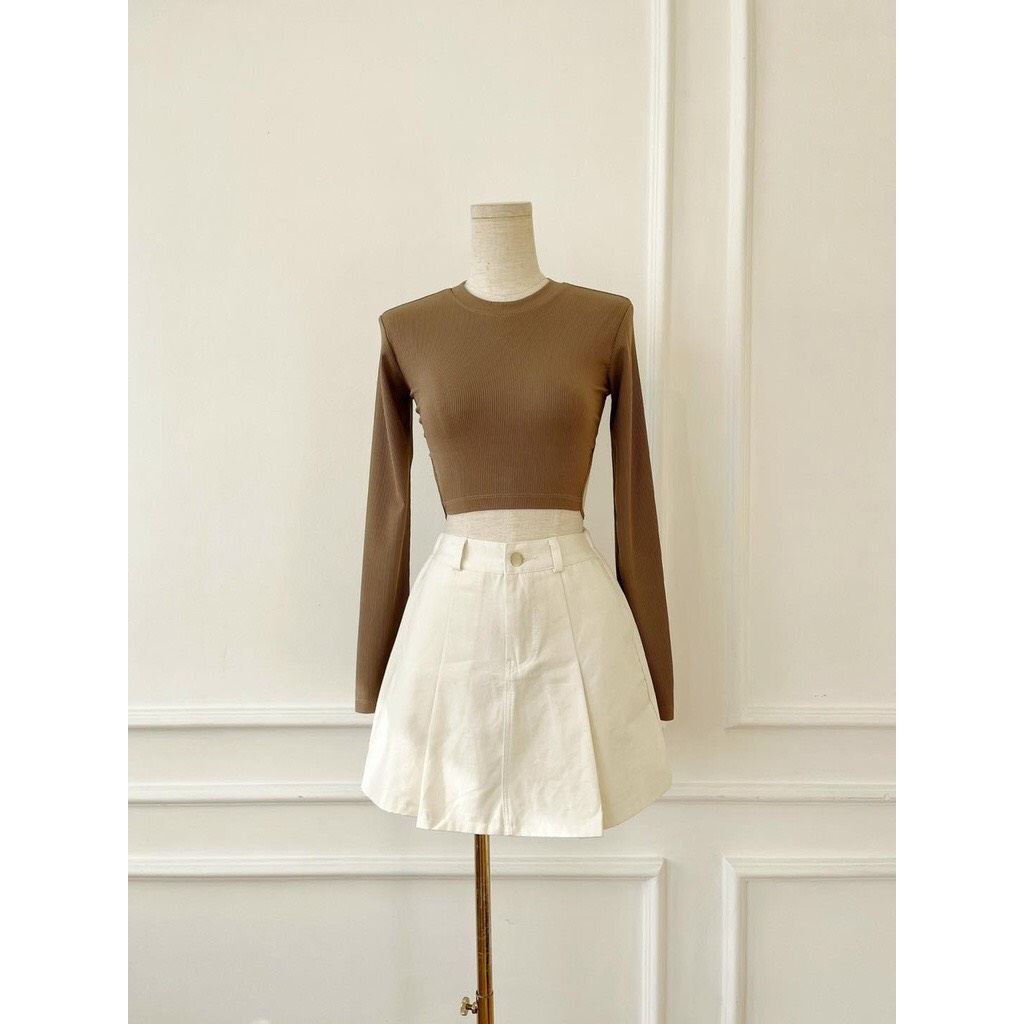 Set Áo thun croptop tay dài hở lưng quyến rũ cột nơ sau phối quần váy năng động (shop có bán lẻ áo/quần)