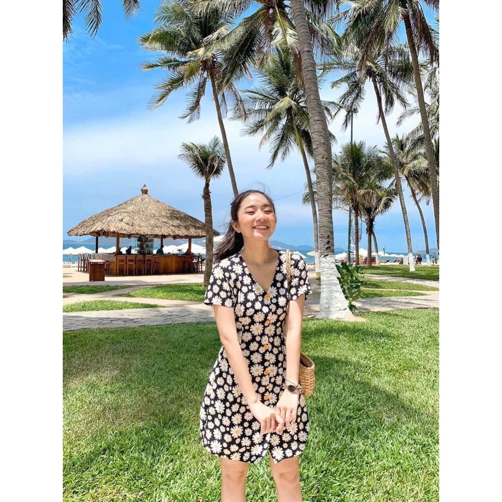 DAISY DRESS - ĐẦM HOA CÚC NÚT