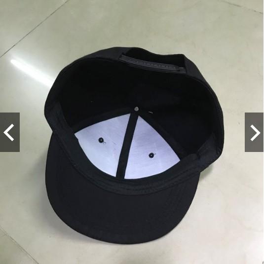 1 nón hiphop snapback thời trang nam nữ màu đen