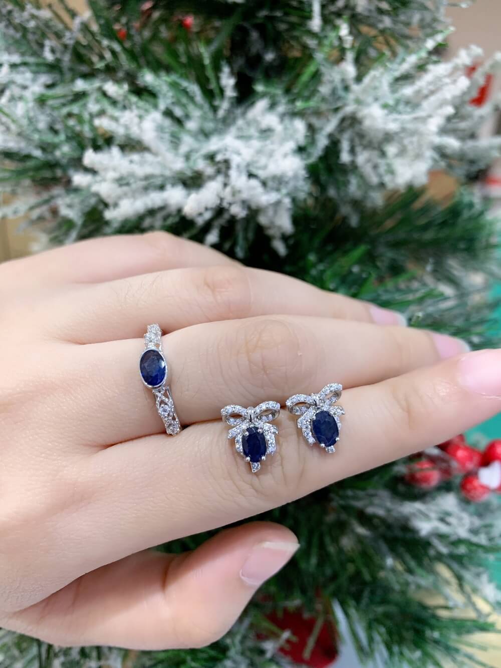 Nhẫn Đính Đá Sapphire thiên nhiên Free Size - MOON Jewelry
