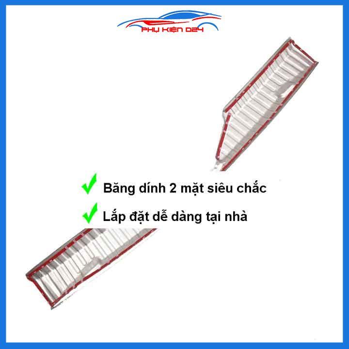 Ốp chống trầy cốp trong INOX dành cho xe Vinfast Lux A 2020-2021-2022