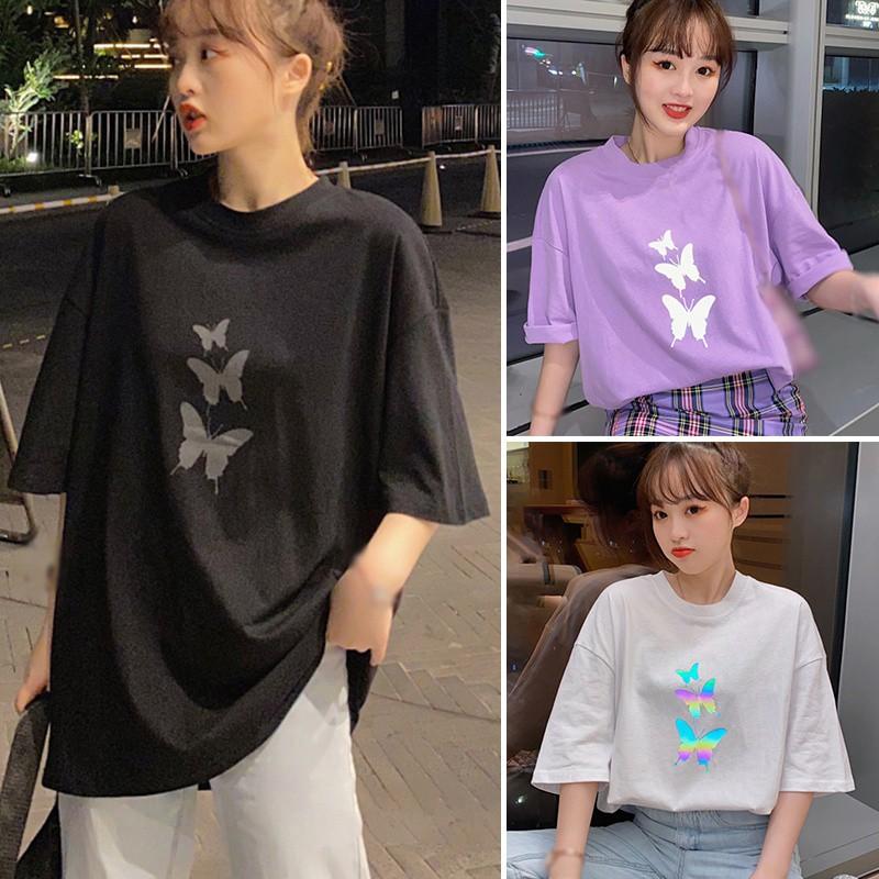 Áo thun nữ tay ngắn dáng rộng in hình bướm phản quang