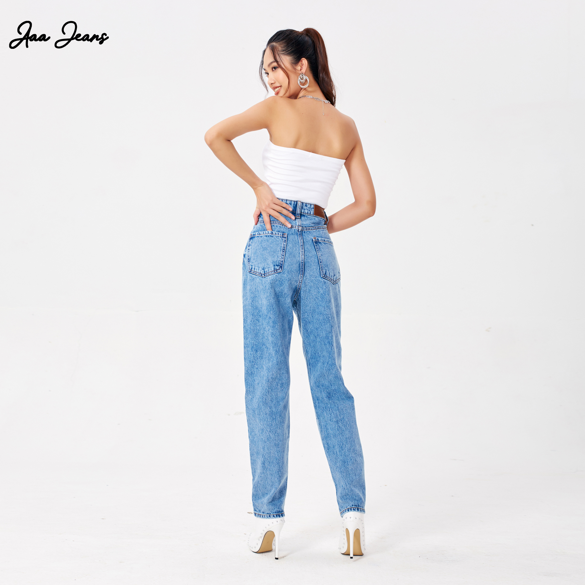 Quần Mom Jeans Lưng Cao Màu Classic Blue Aaa Jeans