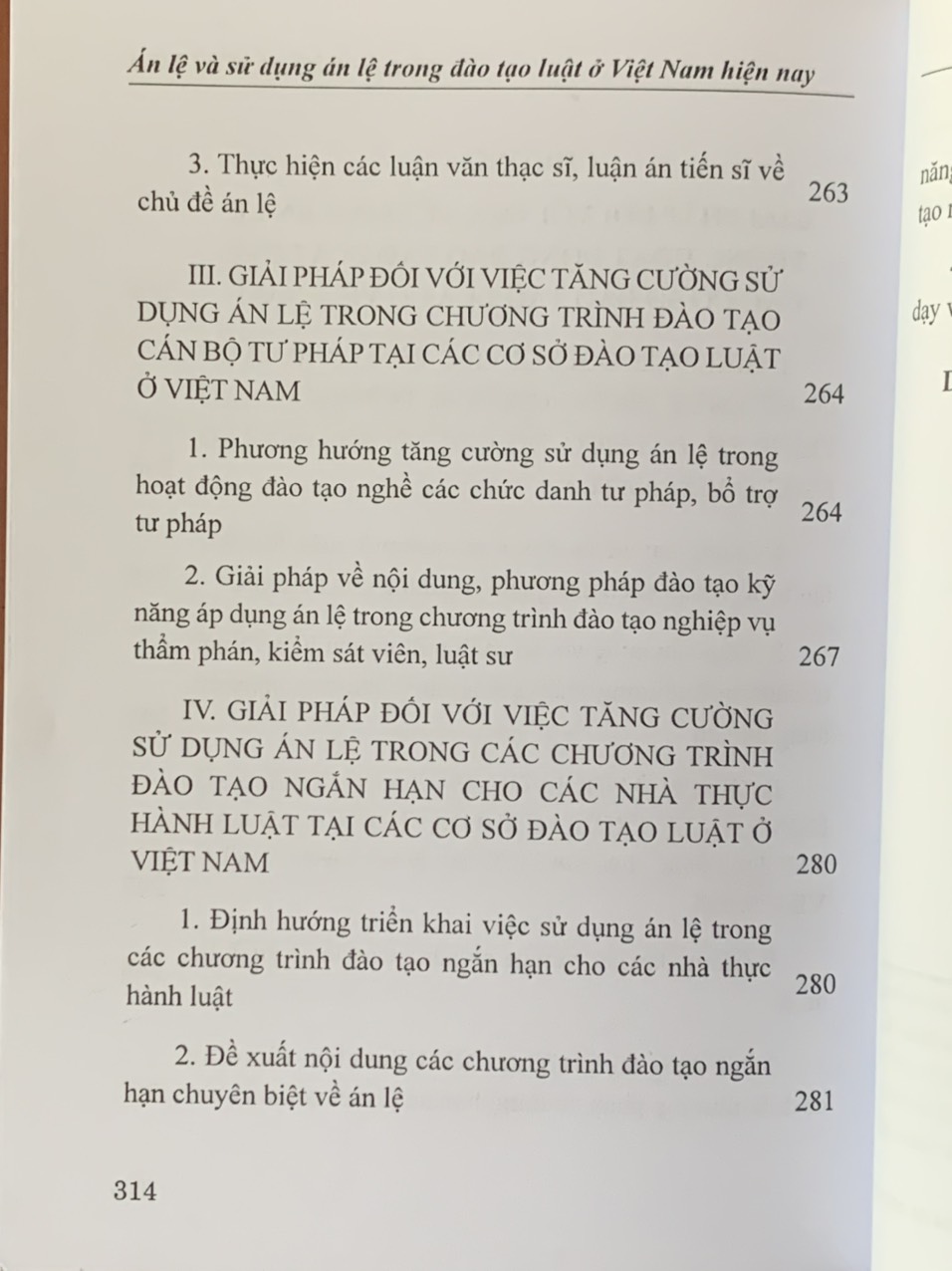 Án lệ và sử dụng án lệ trong đào tạo luật ở Việt Nam hiện nay