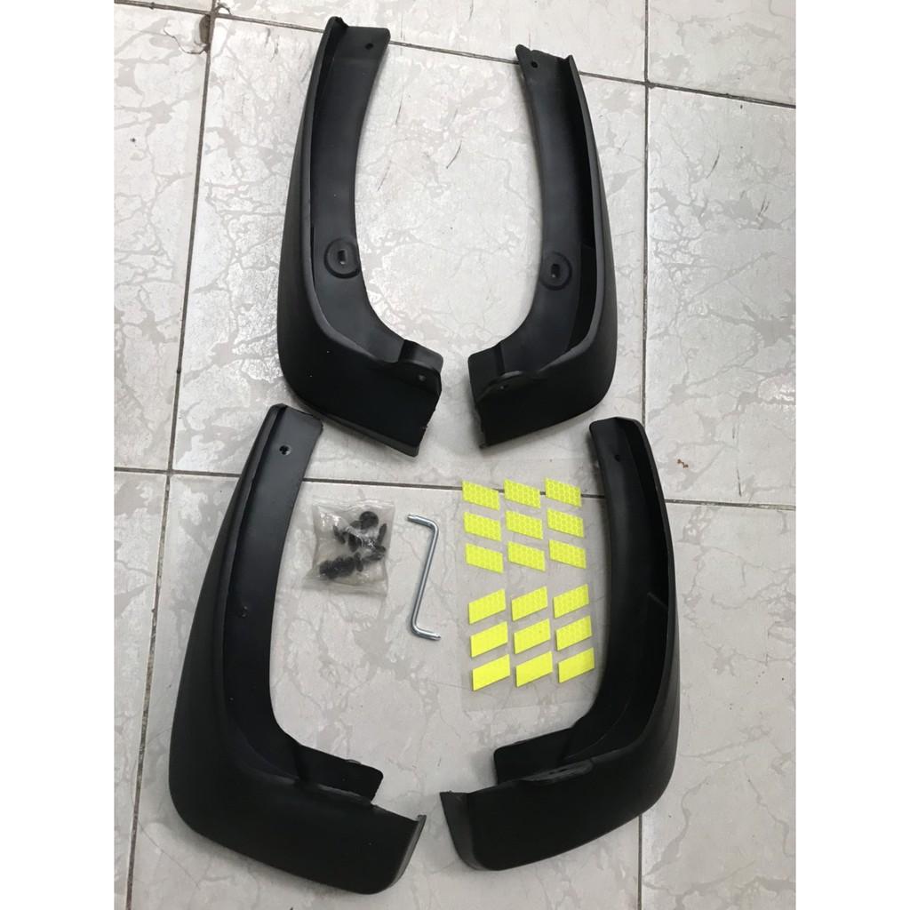 Bộ chắn bùn bánh xe Toyota Vios 2008-13
