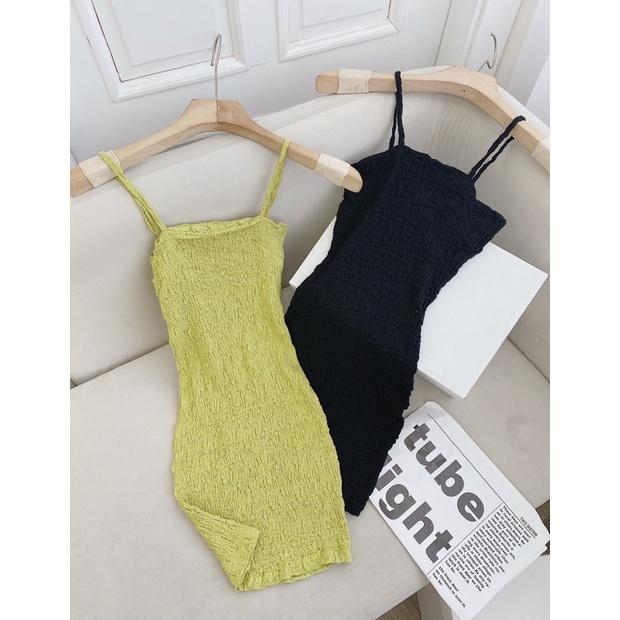 Đầm body 2 dây vải xốp mềm mịn
