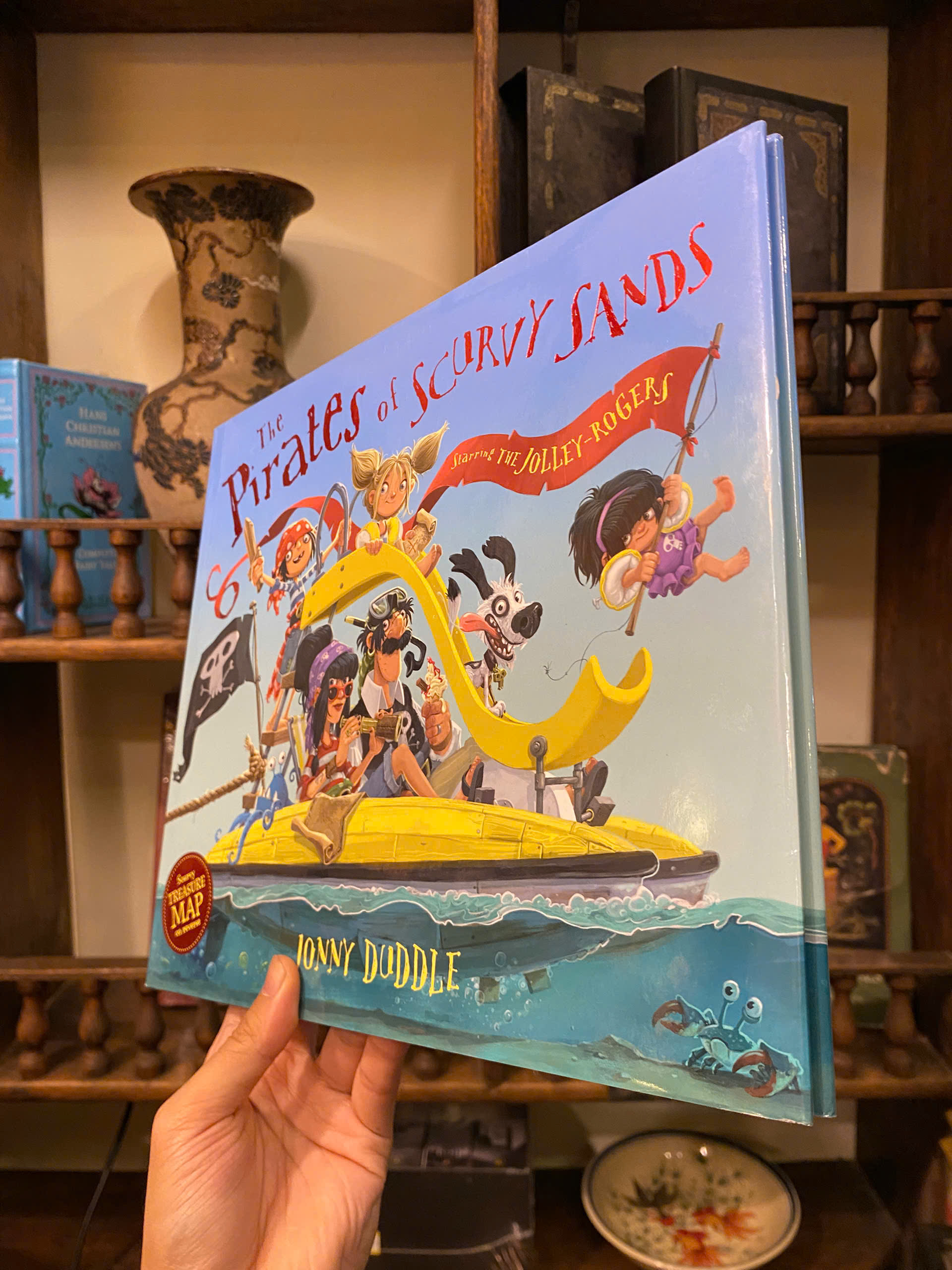 Sách - The The Pirates of Scurvy Sands by Jonny Duddle | English Children's Picture Book | Bìa cứng