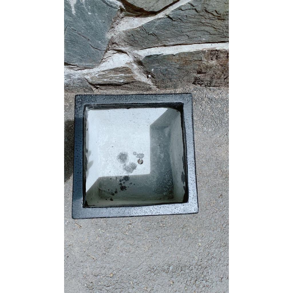 Chậu Vuông Xi Măng 25*25cm