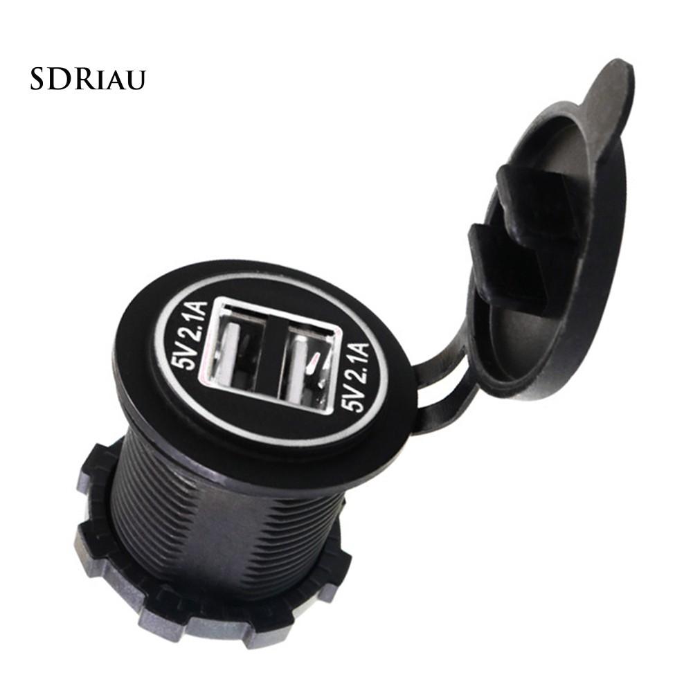 Củ sạc 2 cổng tích hợp màn hình LED 5V 2.1A cho xe hơi