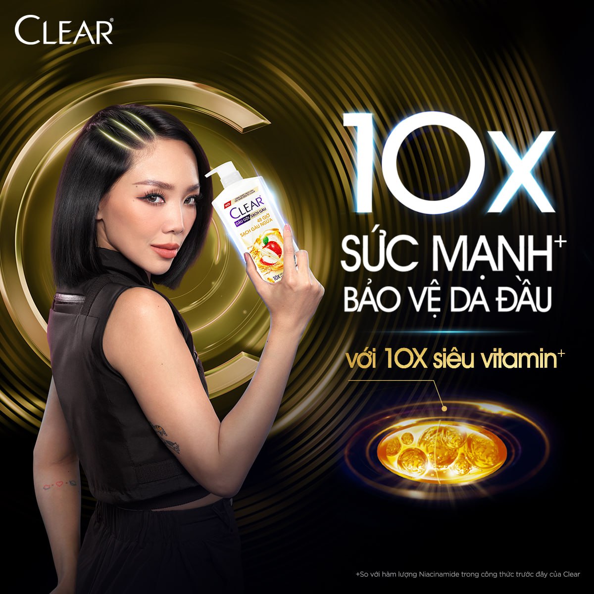 Dầu Gội Clear Thảo Dược Nuôi Dưỡng Da Đầu Từ Gốc, Sạch Gàu Và Giảm Gãy Rụng 630g - Gừng &amp; Hoa Cúc