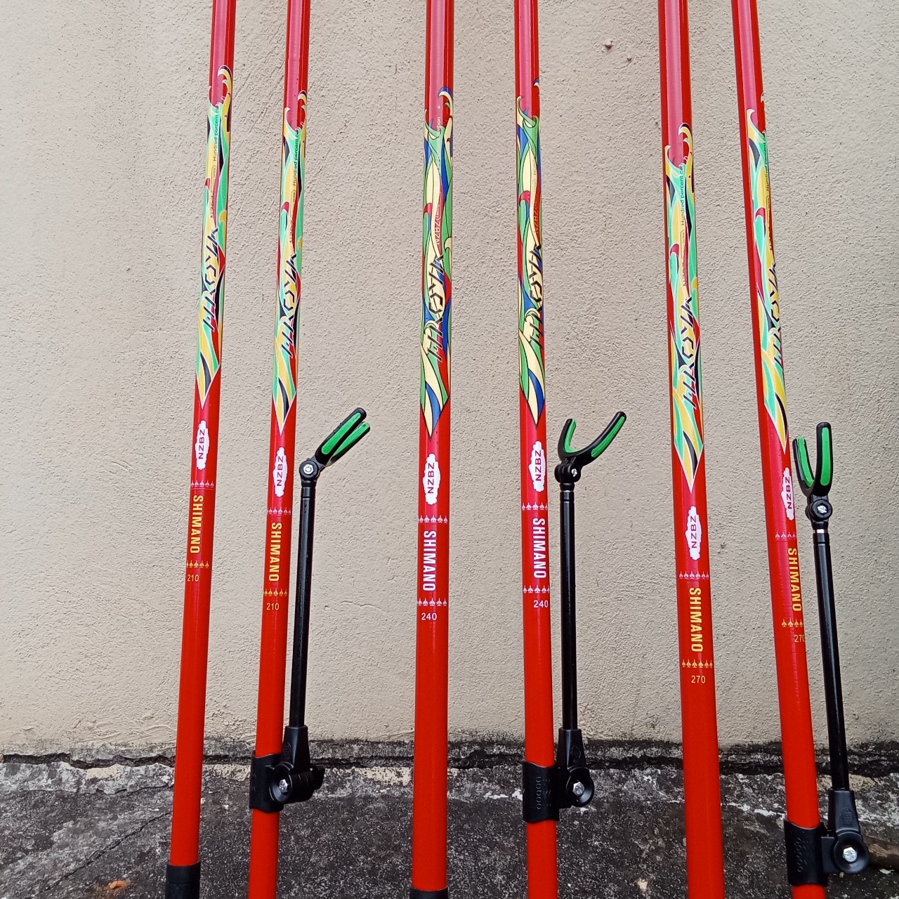 Gác Cần Và Cán Vợt Câu Đài Chất Liệu Carbon Màu Đỏ Và Đen, kích thước 2.1m, 2.4m, 2.7m