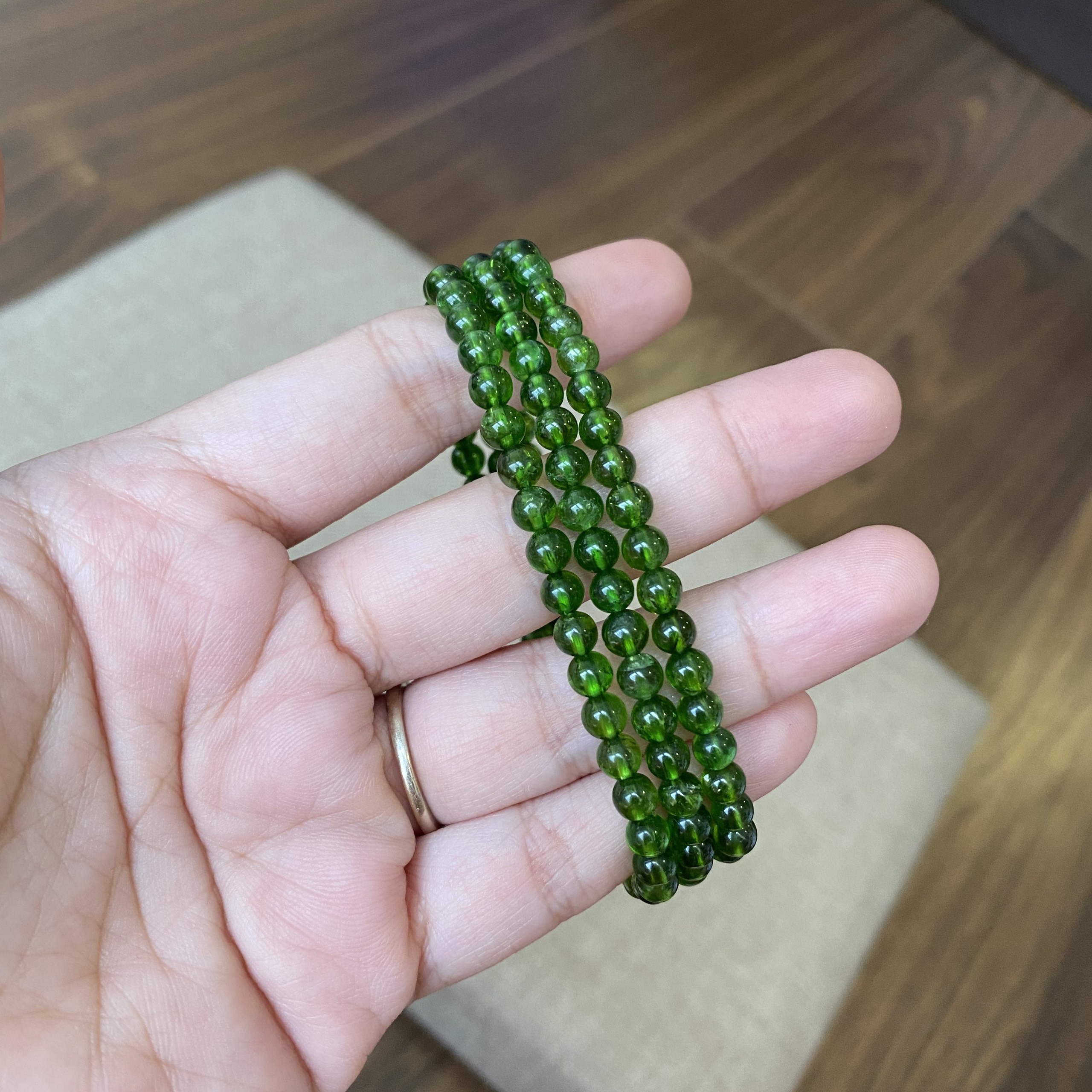 Chuỗi Vòng Tay Đá Diopside 4 Ly