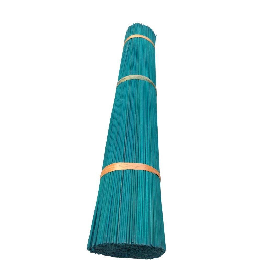 Que tre cắm hoa sáp trang trí, tiện dụng, đầy đủ kích thước, màu xanh hoặc trắng.