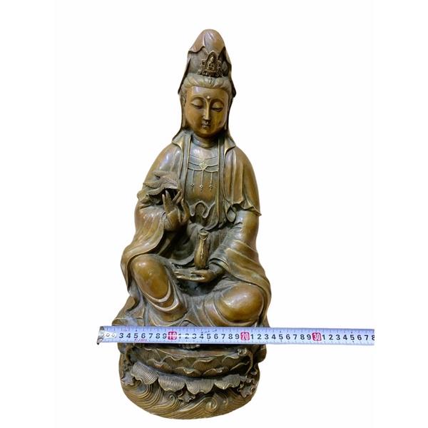 Tượng mẹ Quan Âm bằng đồng