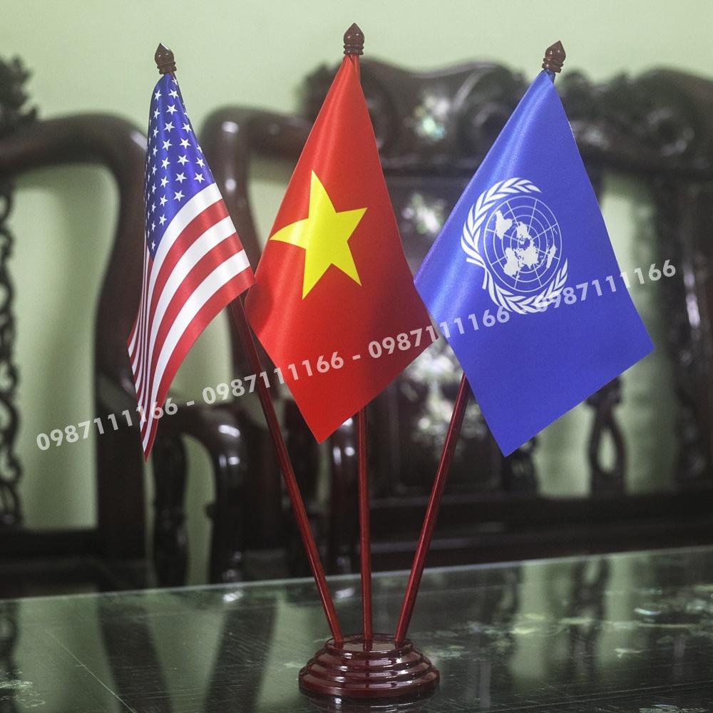 Cờ Để Bàn Mỹ - Việt Nam - Liên Hợp Quốc