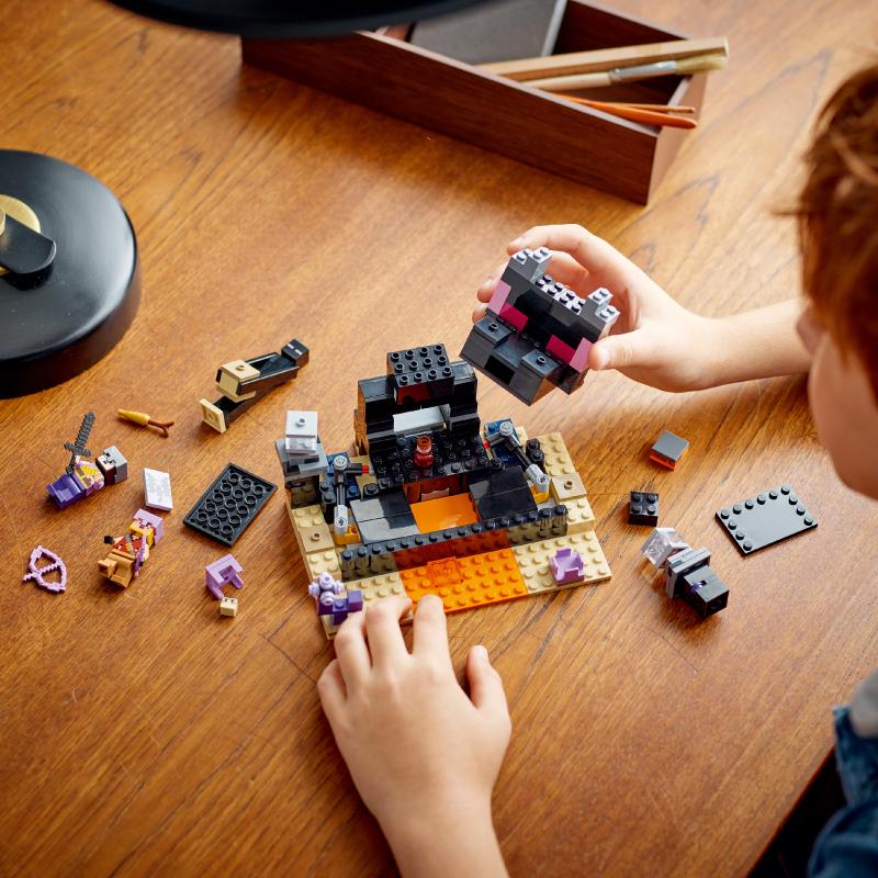 Đồ Chơi Lắp Ráp LEGO Minecraft Trận Chiến Cuối Cùng 21242