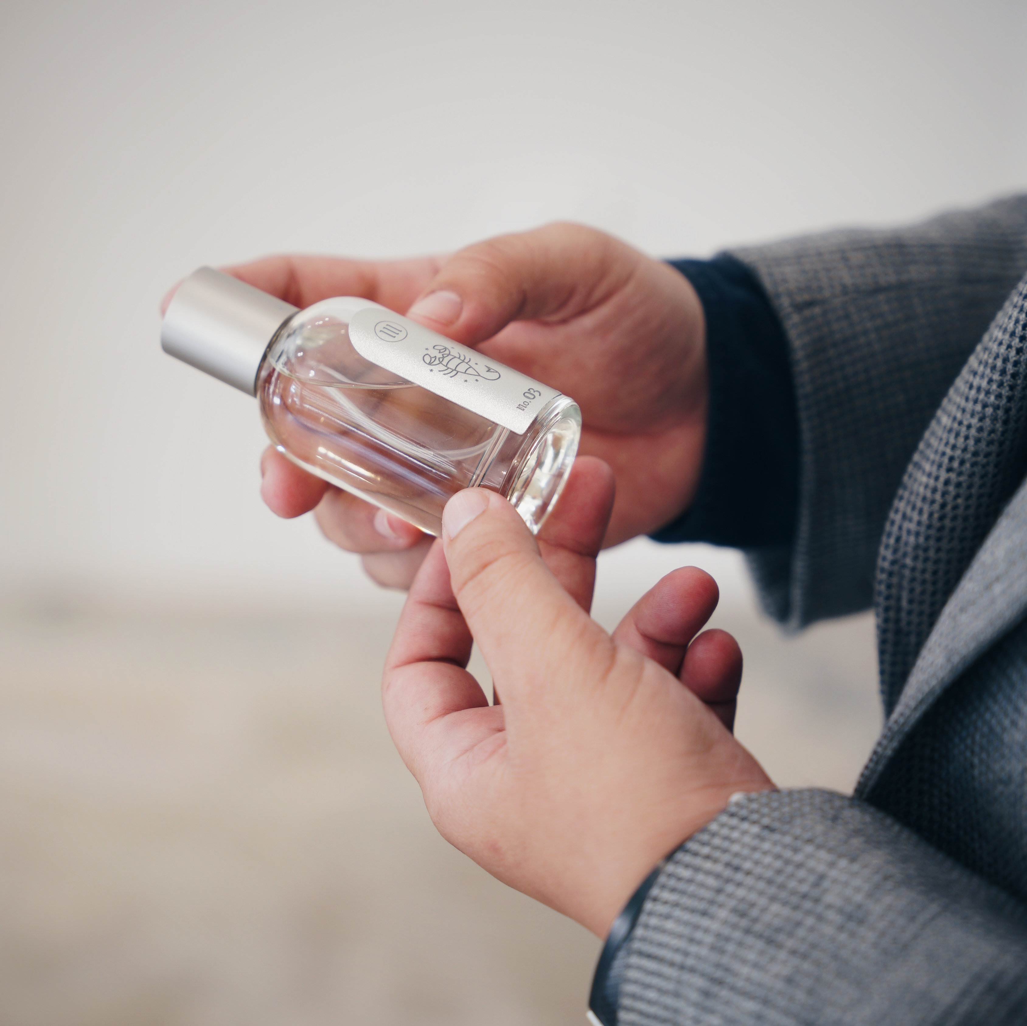 Nước hoa unisex mộc mạc, bản lĩnh, lịch lãm No.03 (Sandalwood) Morra - dạng xịt