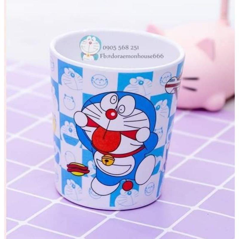 BÌNH NƯỚC 2L  DORAEMON HOUSE