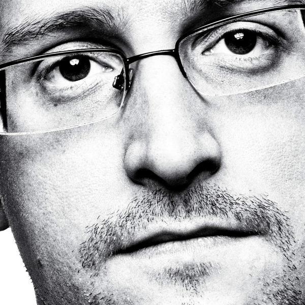 Sách - Permanent Record by Edward Snowden -