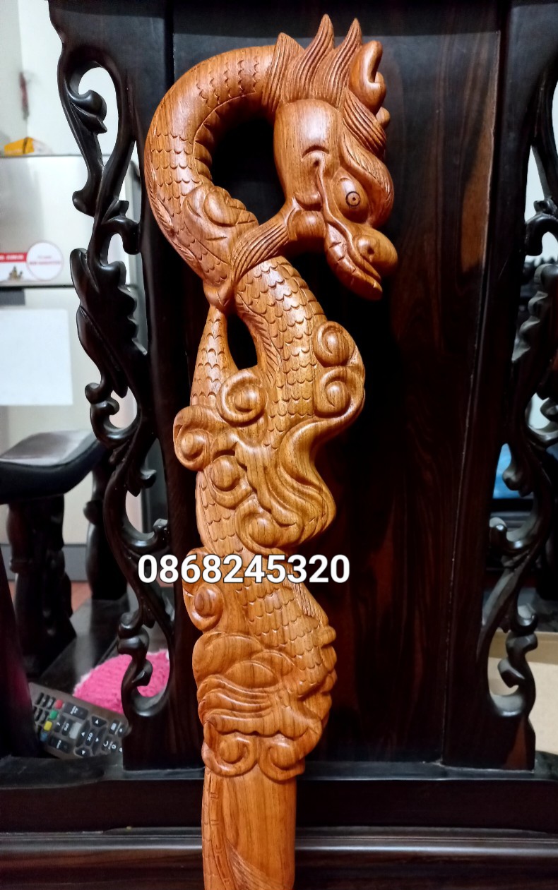 Gậy batoong dành cho người già bằng gỗ hương đá kt 13,5×4×9,1cm