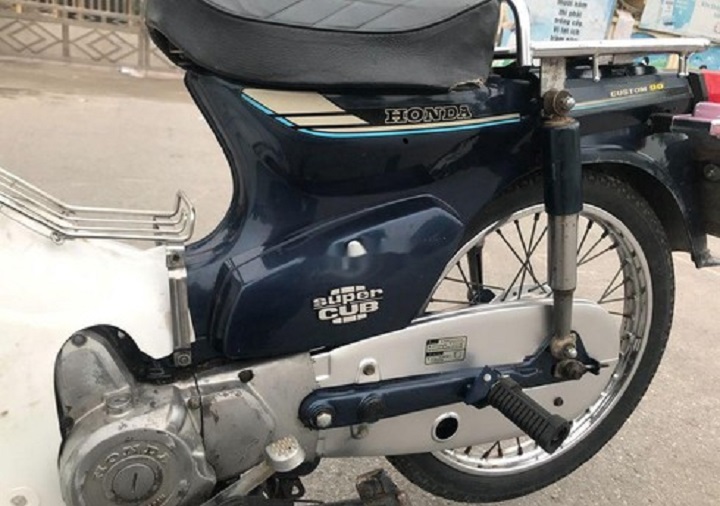 Tem nổi , decal dán cho xe Super Cub chữ nổi màu Bạc - TKB-8534