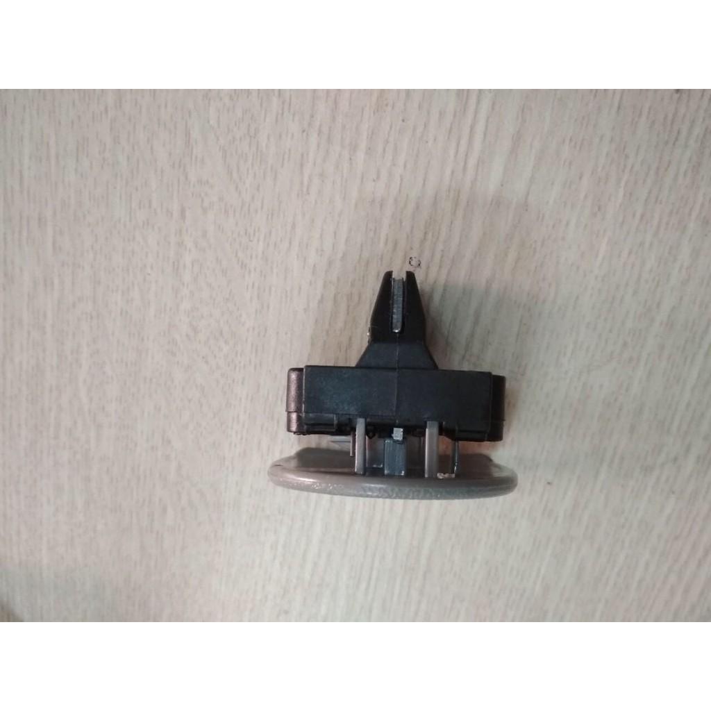 Tay mở hộp găng tay Daewoo Matiz & Chery QQ3