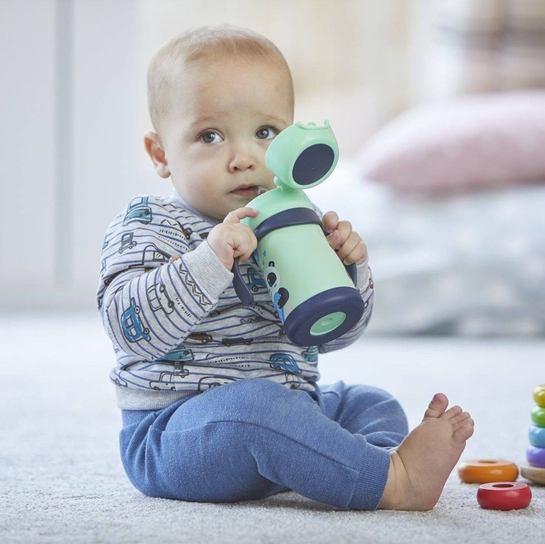 Bình uống nước Inox giữ nhiệt có ống hút và tay cầm cho bé Tommee Tippee 280ml từ 12 tháng