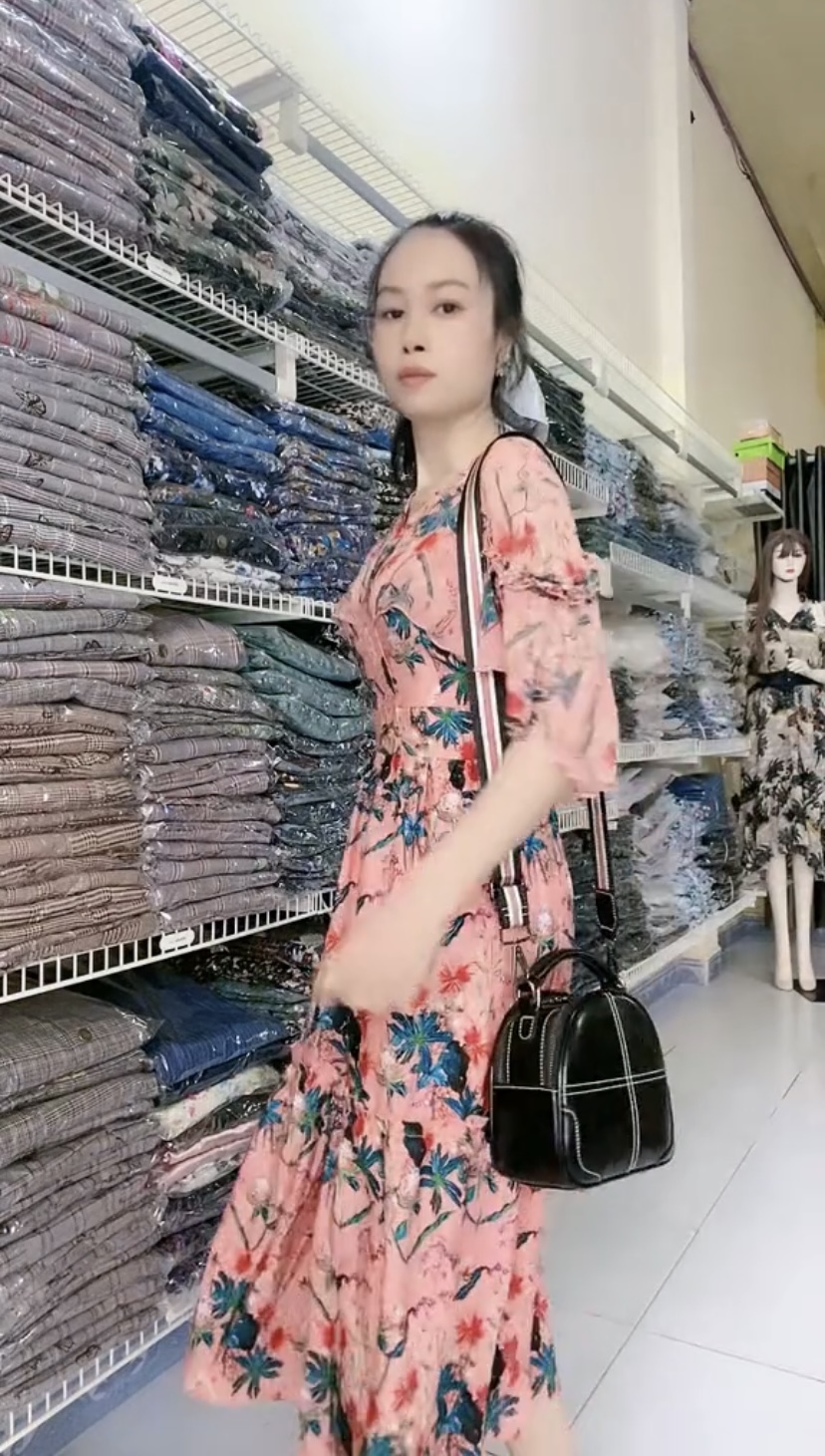 Đầm maxi hoa nhí nhã nhặn bắt mắt Myqlothing