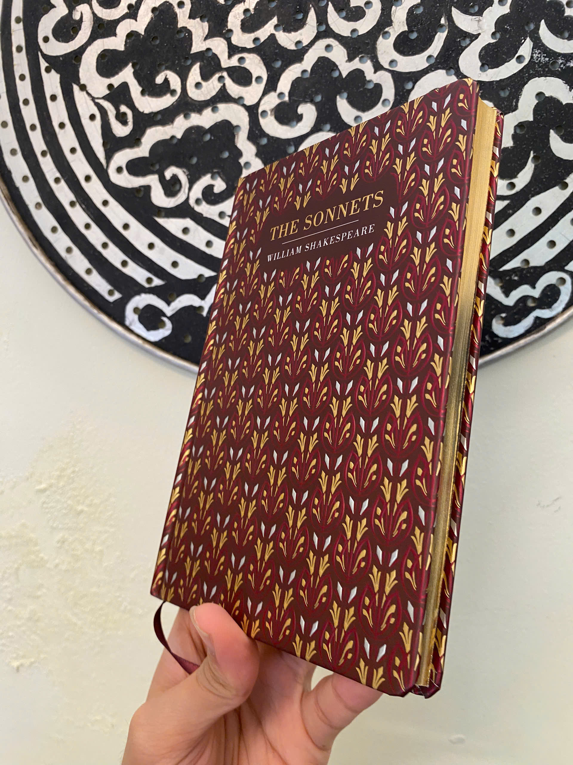 Sách - The Sonnets by William Shakespeare - Poetry / Classics / Fiction in English