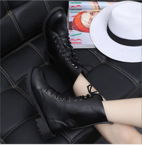 Giày boot nữ cao cổ phong cách ulzzang đế cao 2cm B140D