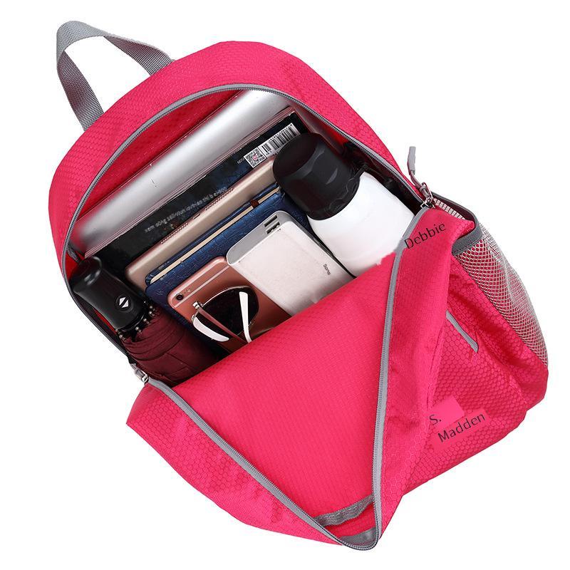 Phong cách mới nhất phiên bản Hàn Quốc của ba lô bé trai và bé gái ba lô du lịch không thấm nước đơn giản cặp học sinh công suất lớn túi leo núi