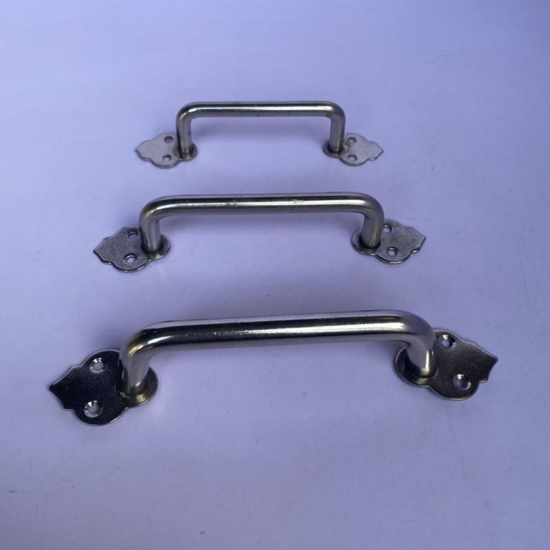 Tay nắm tủ inox
