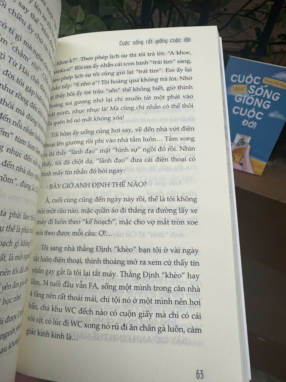 (Combo 2 cuốn) CUỘC SỐNG RẤT GIỐNG CUỘC ĐỜI &amp; CUỘC SỐNG ĐẾCH GIỐNG CUỘC ĐỜI – Hoàng Hải Nguyễn – AZ Việt Nam – NXB Hà Nội