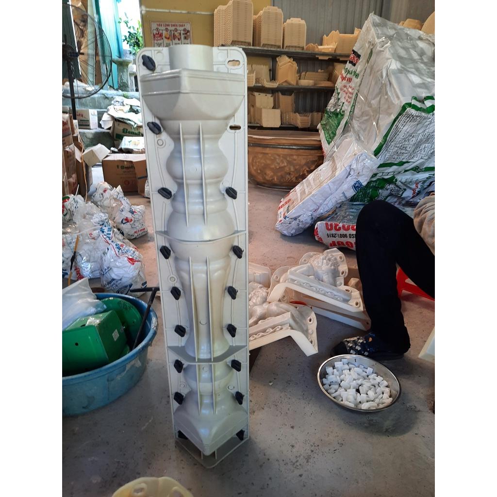 Khuôn Lan Can Cao 70cm Chất Liệu Nhựa PP Dẻo Đàn Hồi Tốt