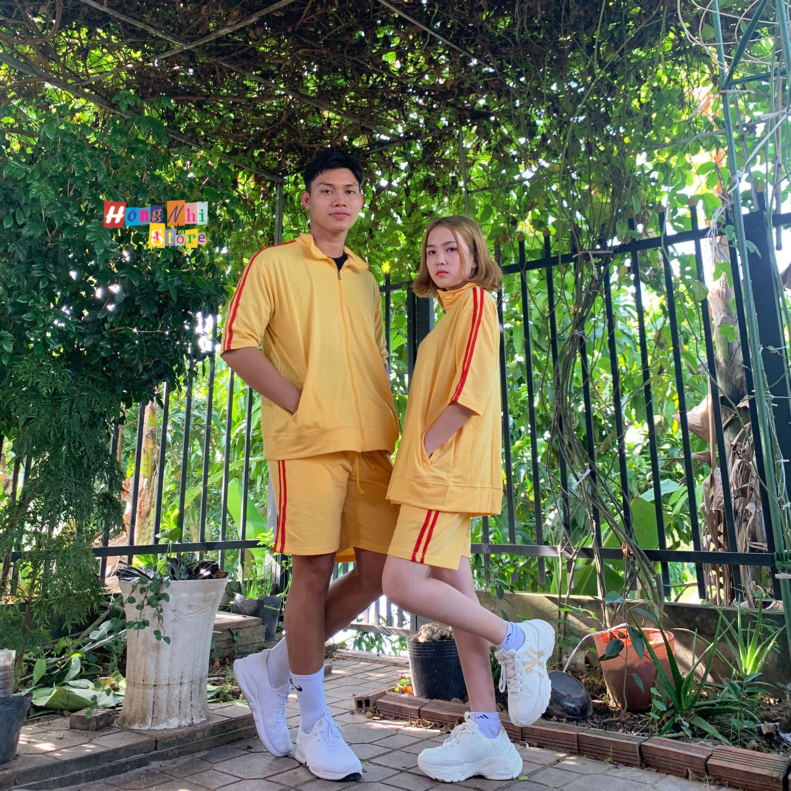 Set Bộ Thể Thao Oversize Ulzzang Unisex Áo Khoác Tay Ngắn Quần Short Màu Vàng Cao Cấp - MM