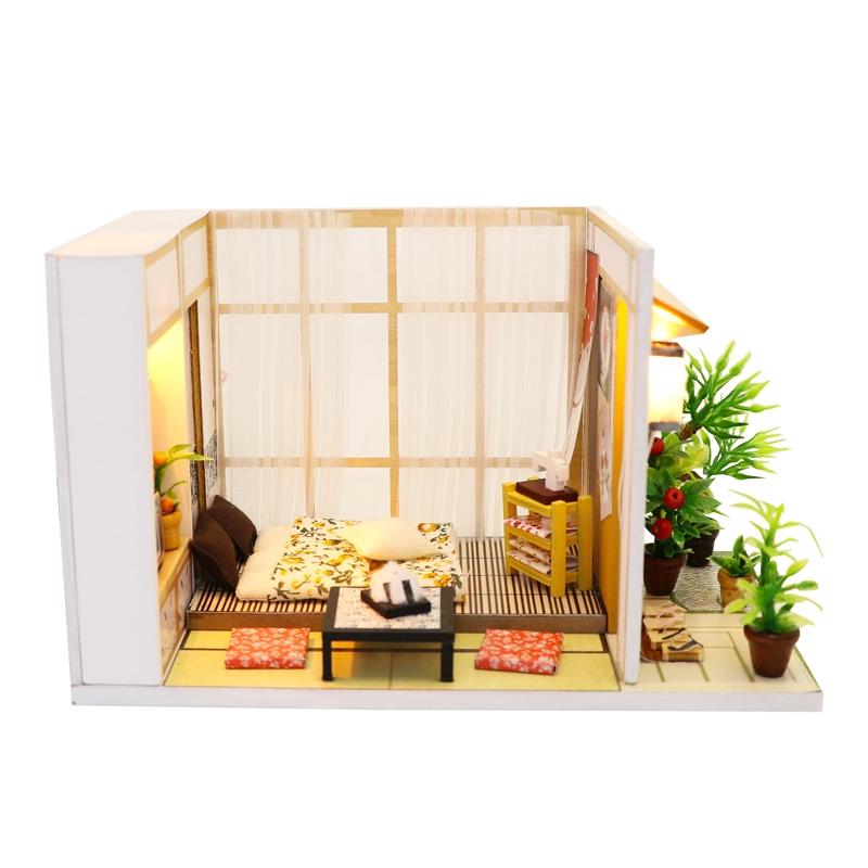 mô hình đồ chơi ngôi nhà quyến rũ mini thu nhỏ có đèn tặng kèm kiếng chống bụi S902