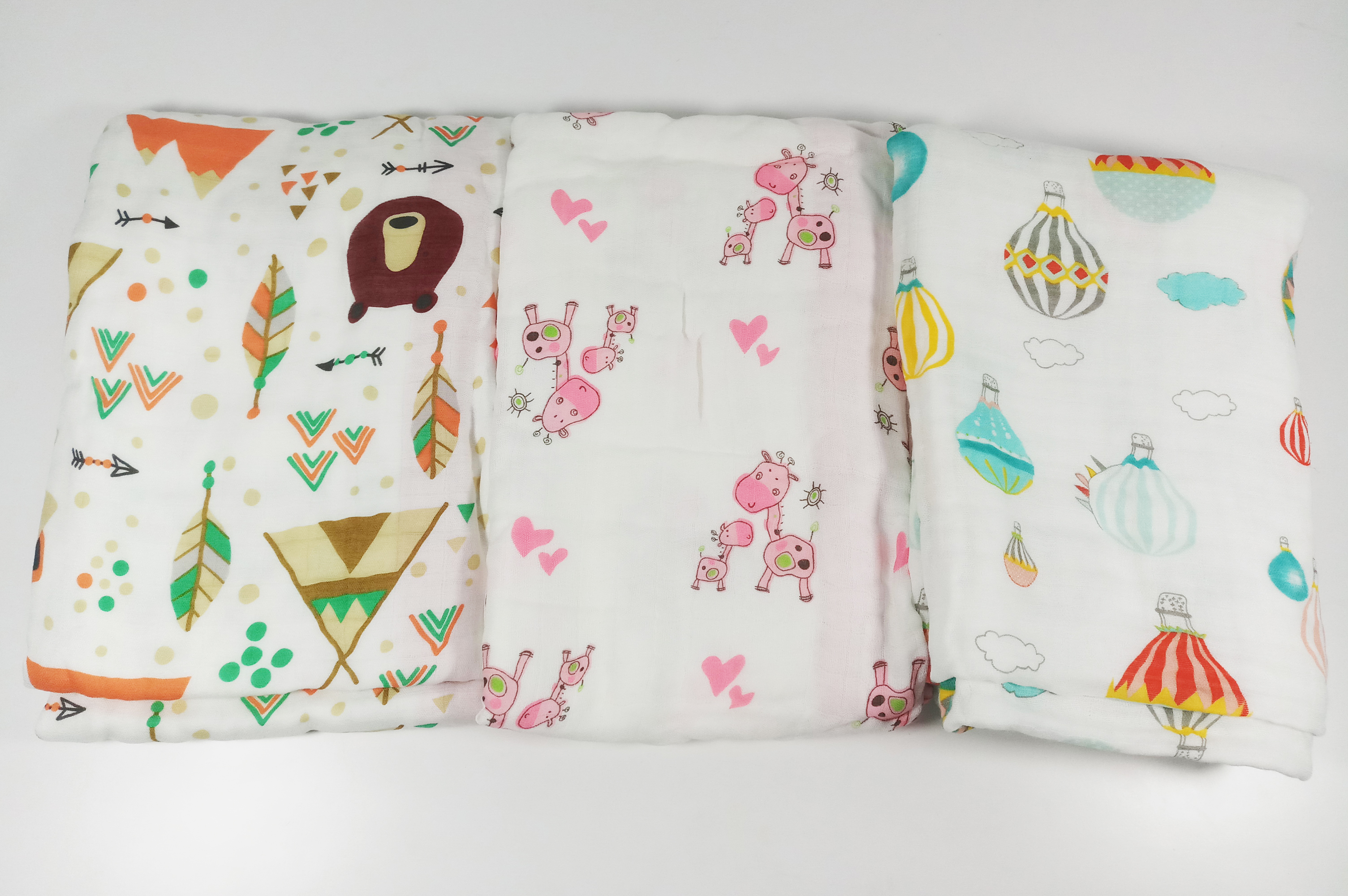 Chăn Cho Bé 120x120cm Chăn Vải Xô ADEN Sợi Tre Kháng Khuẩn, Mềm Mại, Bo Viền Không Xù Lông 120x120cm
