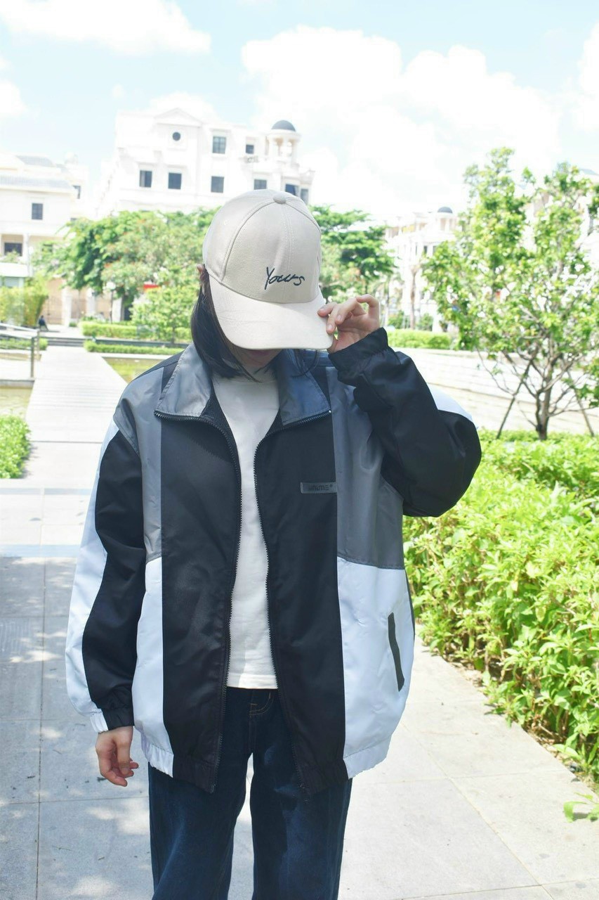 ÁO KHOÁC DÙ NAM NỮ VỚI HAI LỚP LOT DÙ SIÊU XỊN XÒ ĐƯỜNG MAY SẮC XẢO FORM RỘNG TÔN DÁNG, ÁO KHOÁC DÙ PHỐI 3 MÀU CẶP ĐÔI