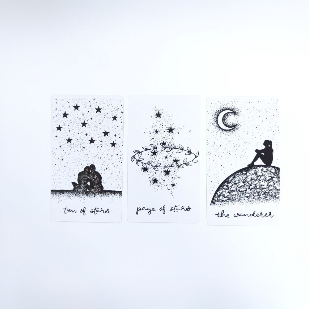 Bộ Bài Wandering Moon Tarot 7x12 Cm Tặng Đá Thanh Tẩy
