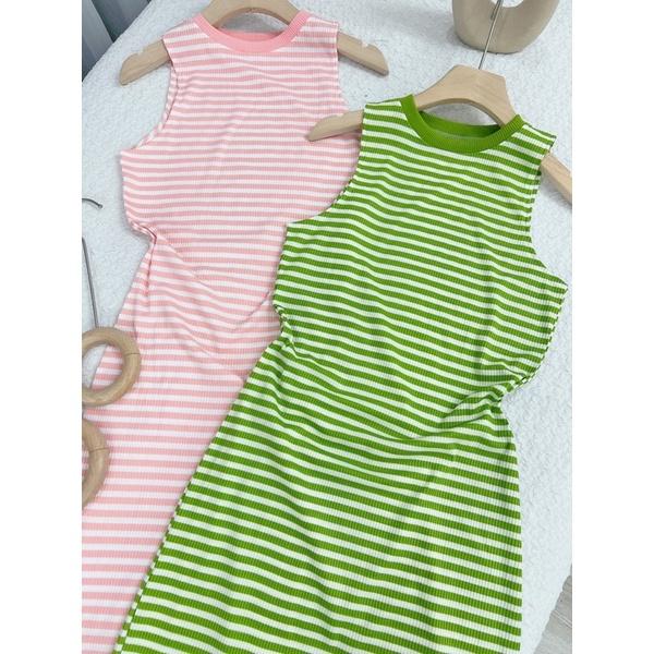 Đầm body ba lỗ sọc ngang