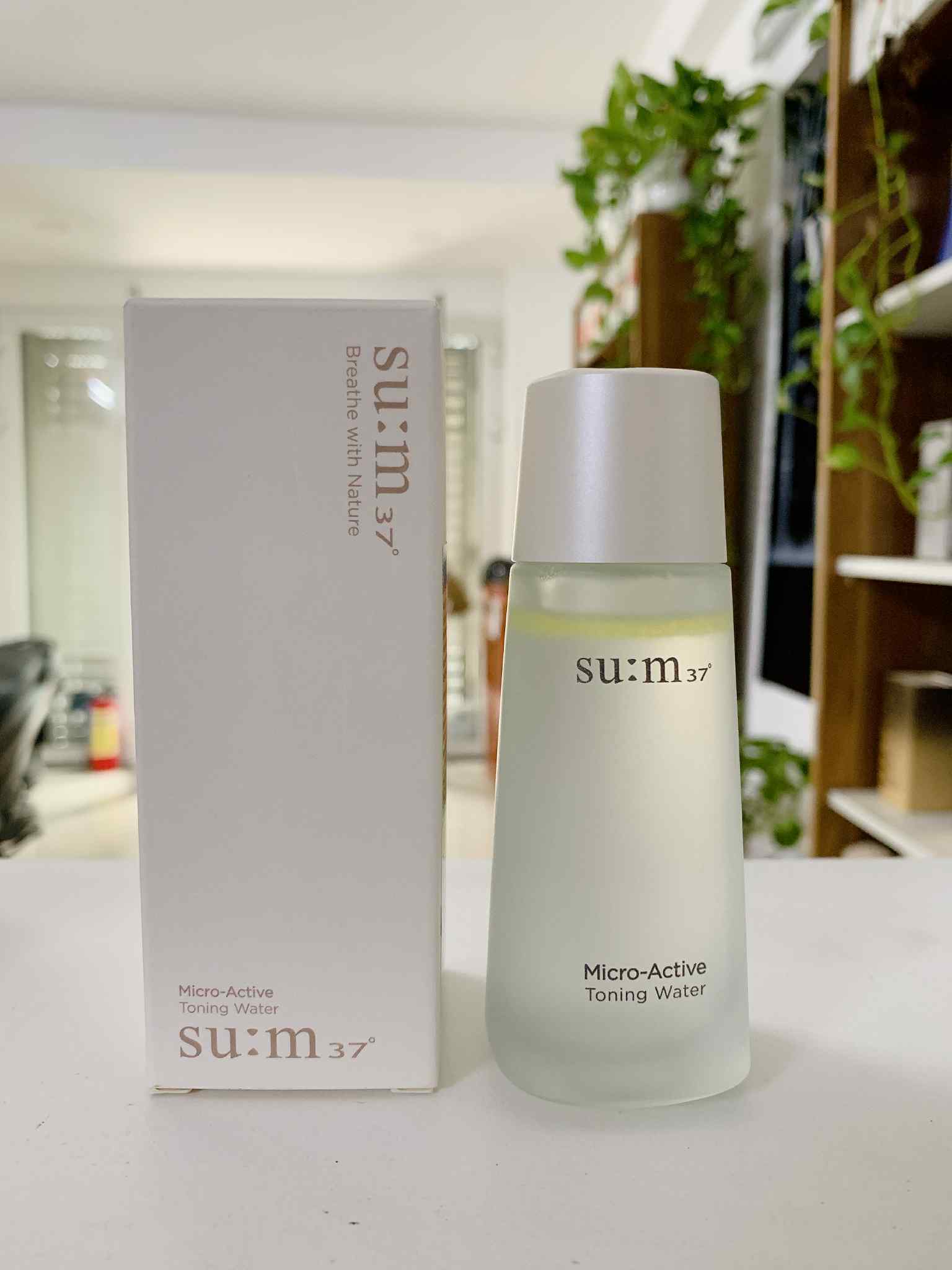 Nước cân bằng làm dịu và sáng da Su:m37 Micro Active Toning Water 50ml