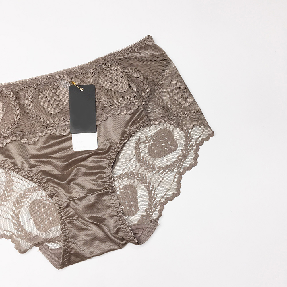 Combo 3 quần lót ren pha cotton lạnh cạp cao mềm mại,siêu nhẹ, không hằn, không lộ viền phù hợp với người từ 48kg-65kg