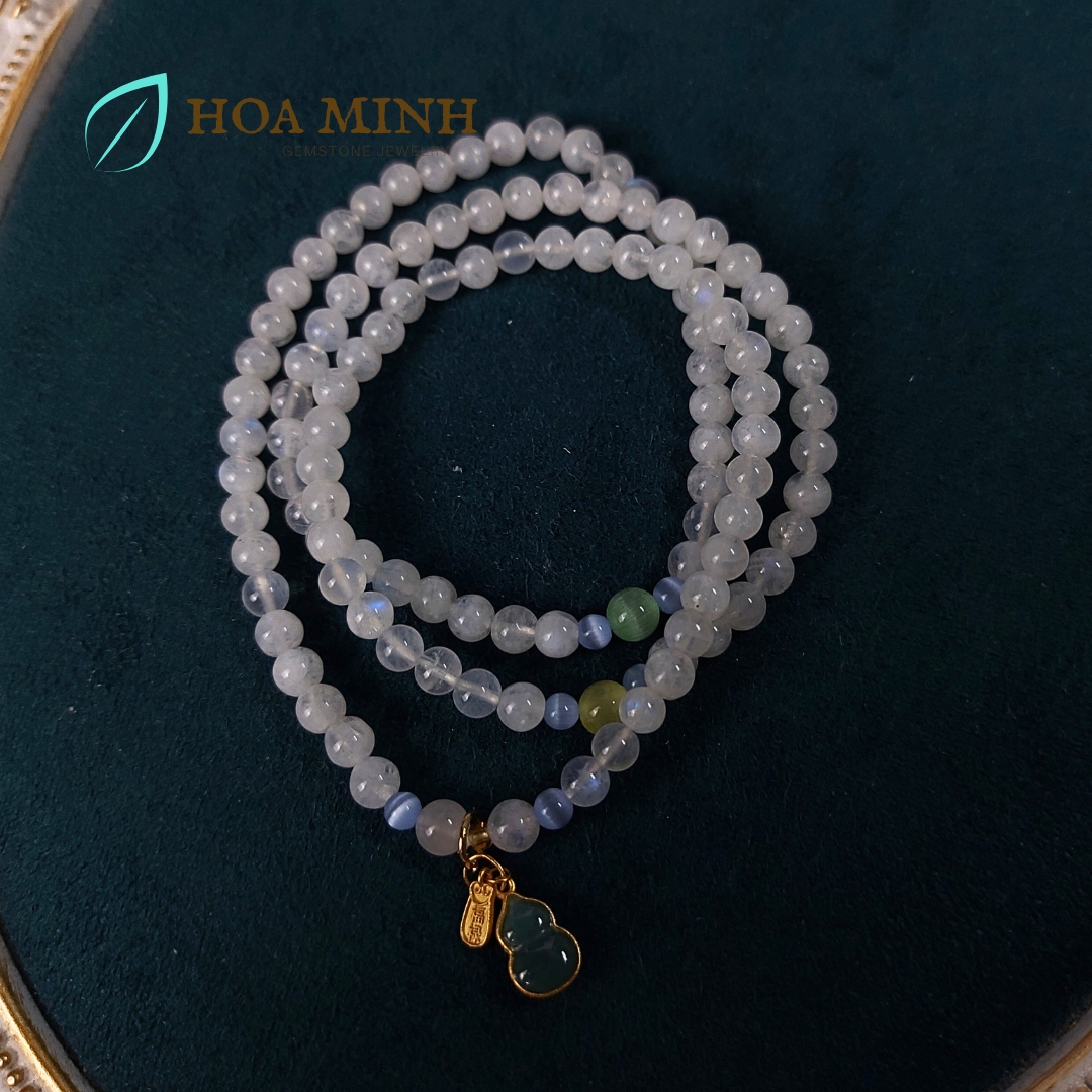 Vòng tay chuỗi 108 hạt đá Moonstone Mặt Trăng size hạt 5.3 li kiểu quấn 3 vòng phối viên đá mắt mèo charm hồ lô cẩm thạch tài lộc